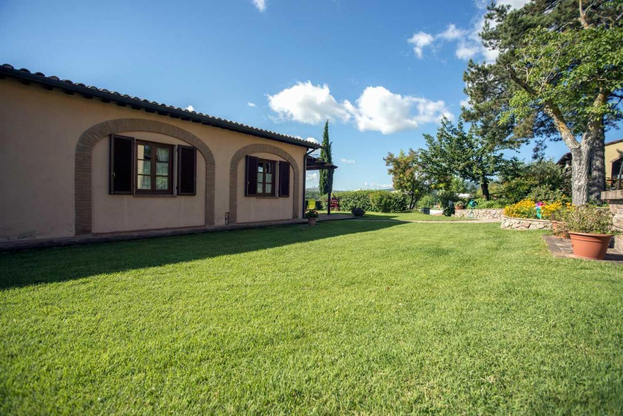 Agriturismo Il Poggetto Сан-Джиминьяно Экстерьер фото