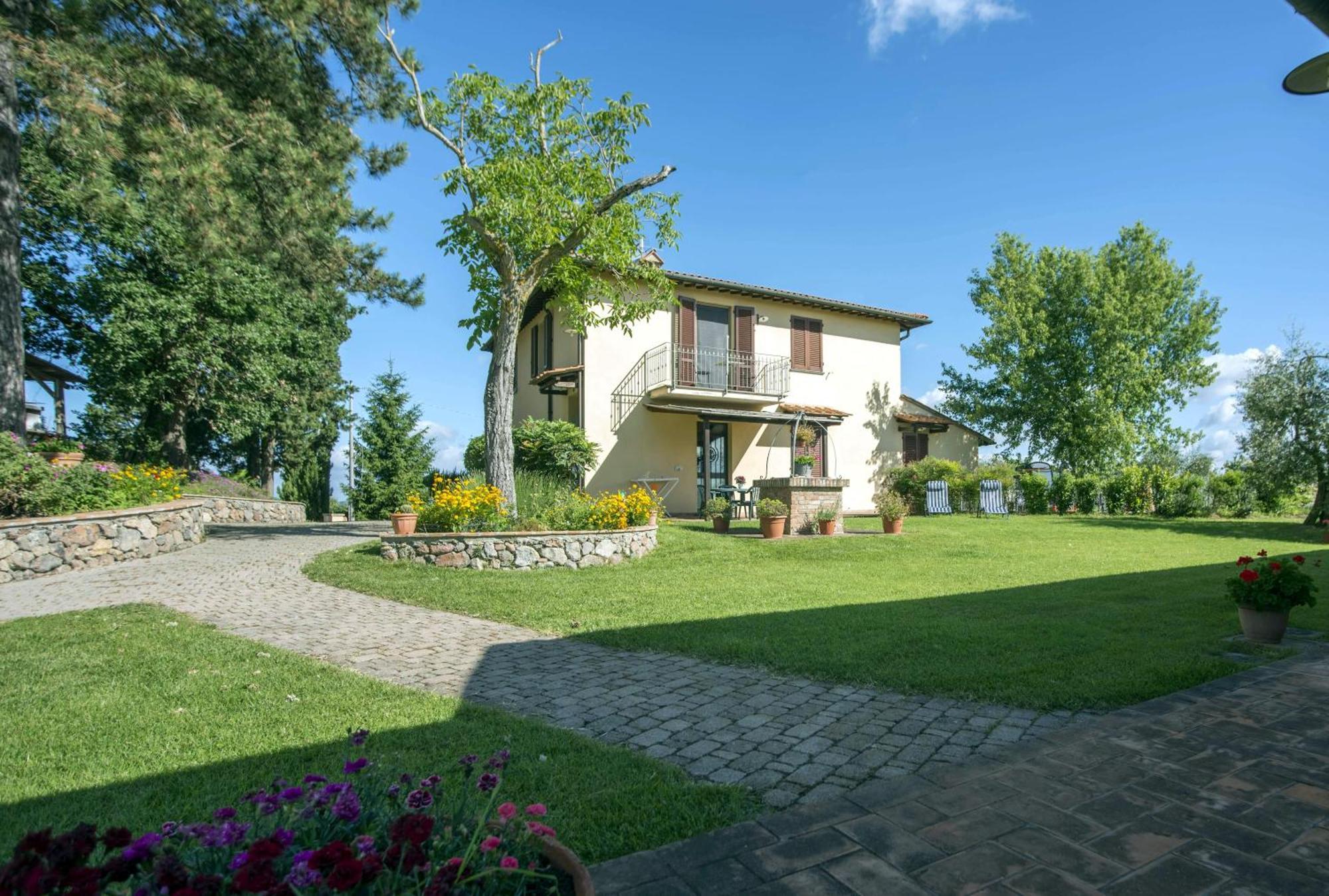 Agriturismo Il Poggetto Сан-Джиминьяно Экстерьер фото