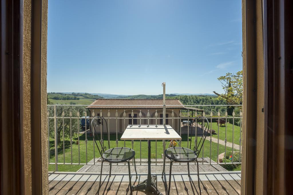 Agriturismo Il Poggetto Сан-Джиминьяно Экстерьер фото